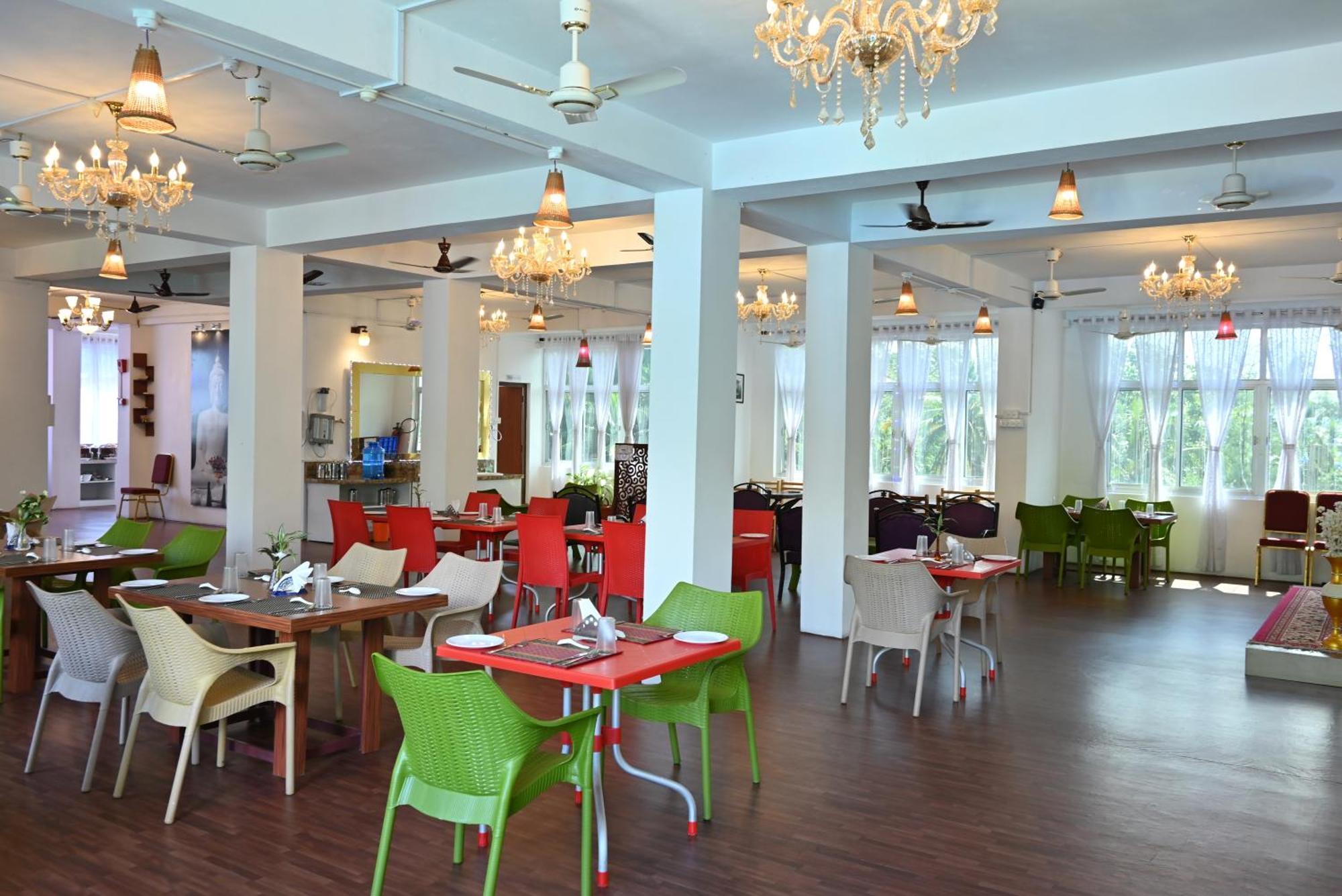 Andaman Galley Boutique Hotel Port Blair Exterior foto